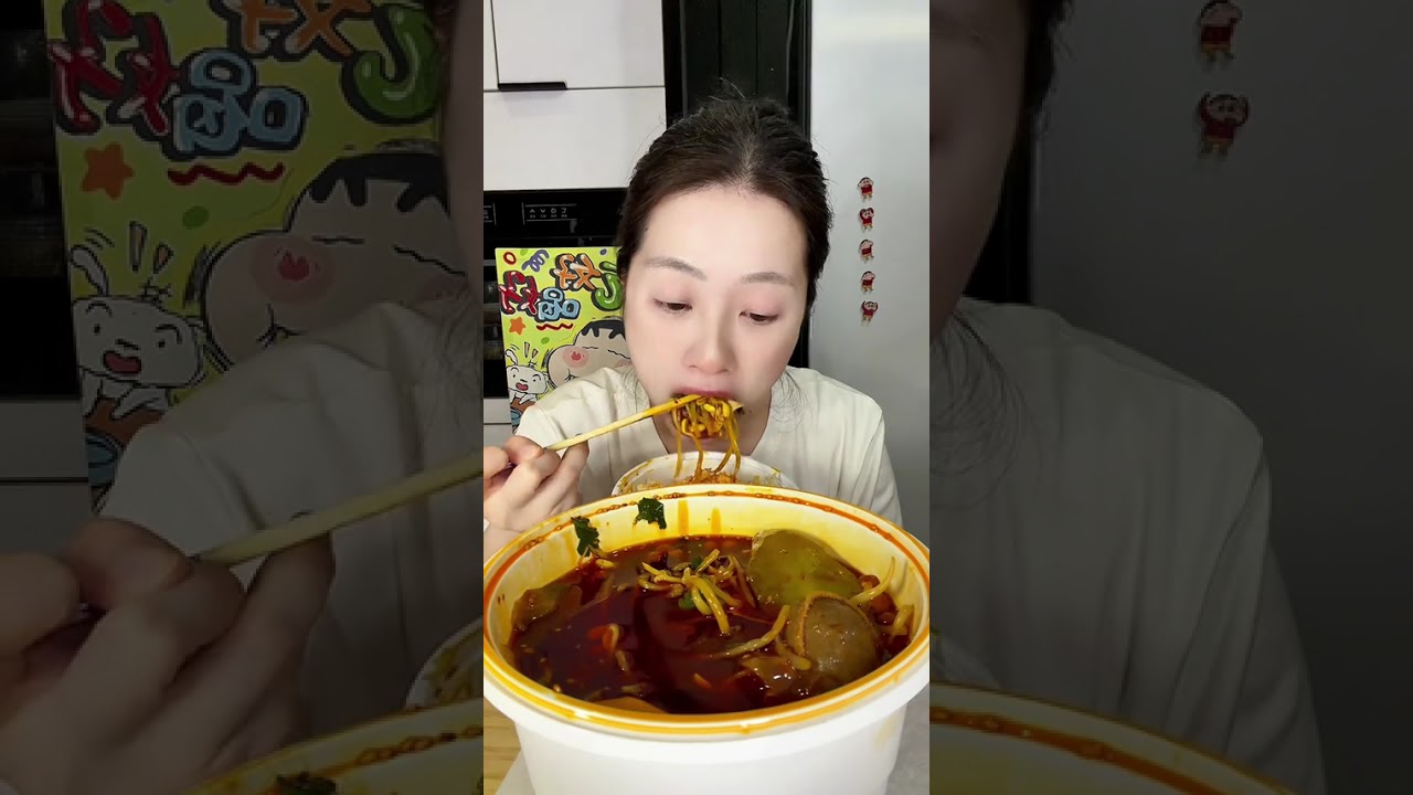 30-Year-Old Mom’s Homemade Delights: Food & Drink Sauce Master