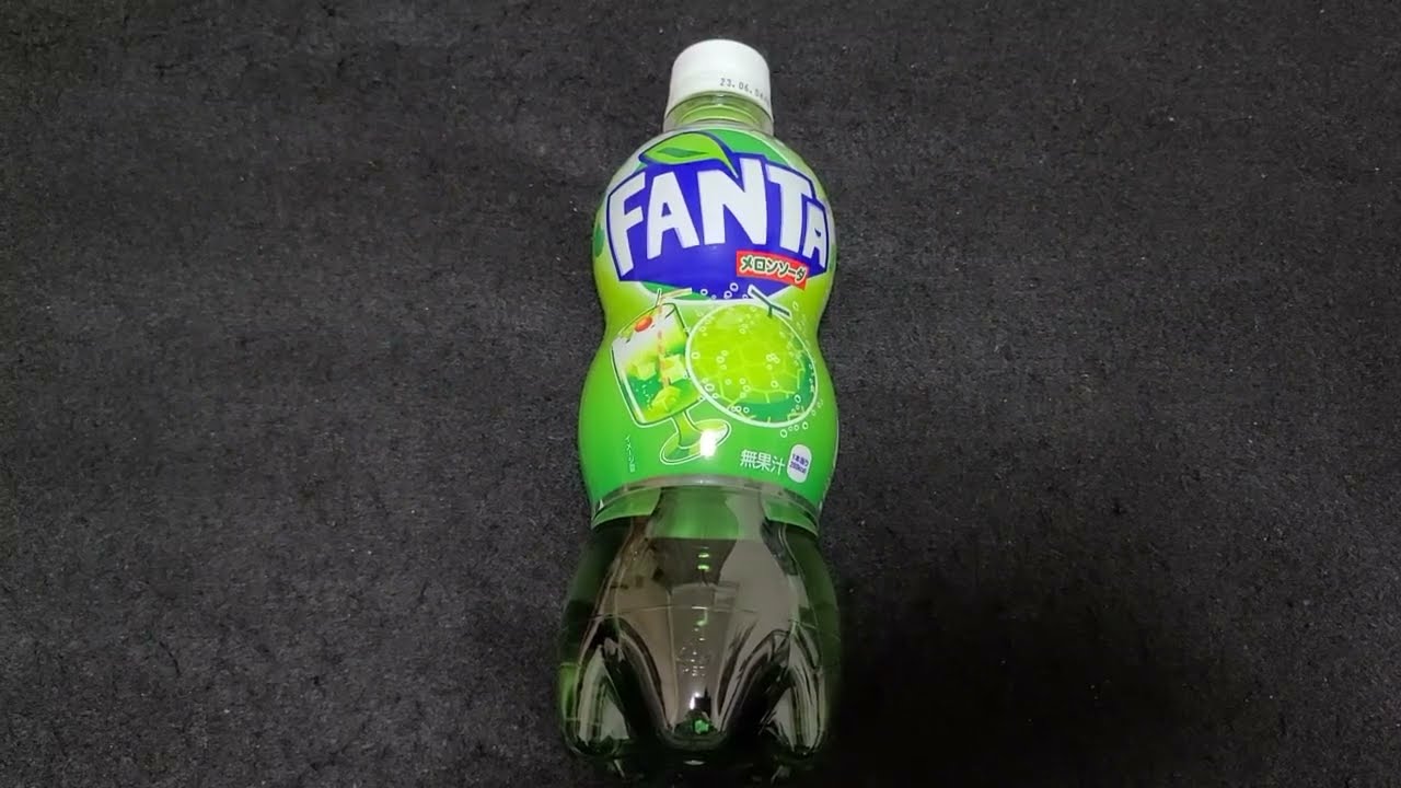 Japanafood】FANTA ファンタ メロンソーダ／日本コカ・コーラ株式会社