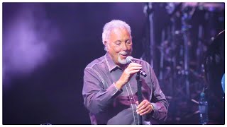 Astăzi vorbim despre concertul lui Tom Jones și alte subiecte la zi