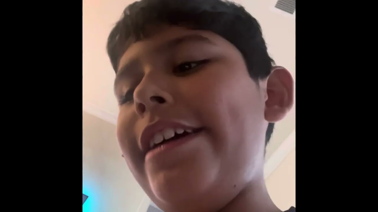 Me playing with Kobe in blocks fruits Kobe d￼ubarry