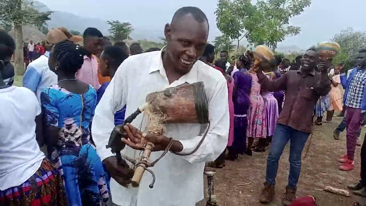 #österriechs #iammarwa SALILO AKIWA NA PITA HUWA INANOGA