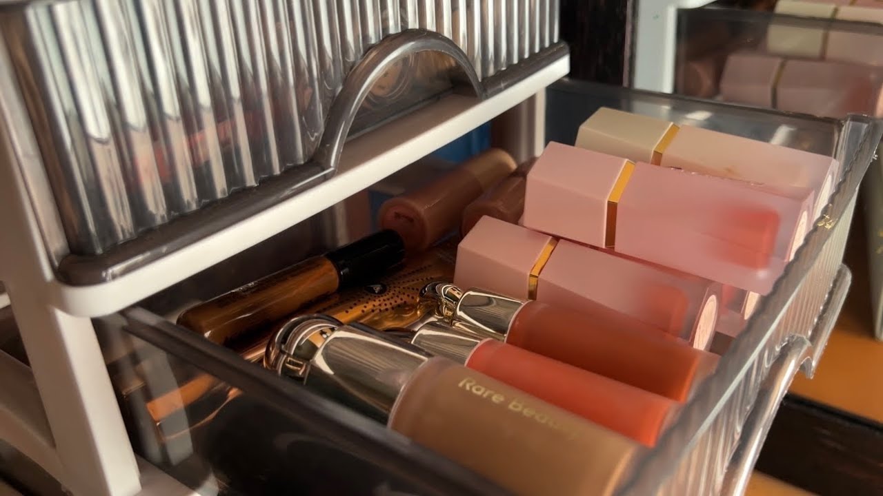 ASMR Recolocando mi Maquillaje ~ Sonidos de Declutering, Susurros Intensos ♡