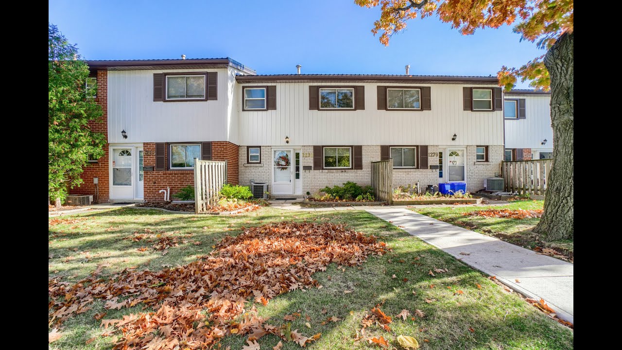 1281 Redbank Crescent, Oakville Home for Sale Real Estate Properties