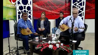 Aşık Ercan *** Evleri̇ni̇n Önü Cevi̇z Kütüğü