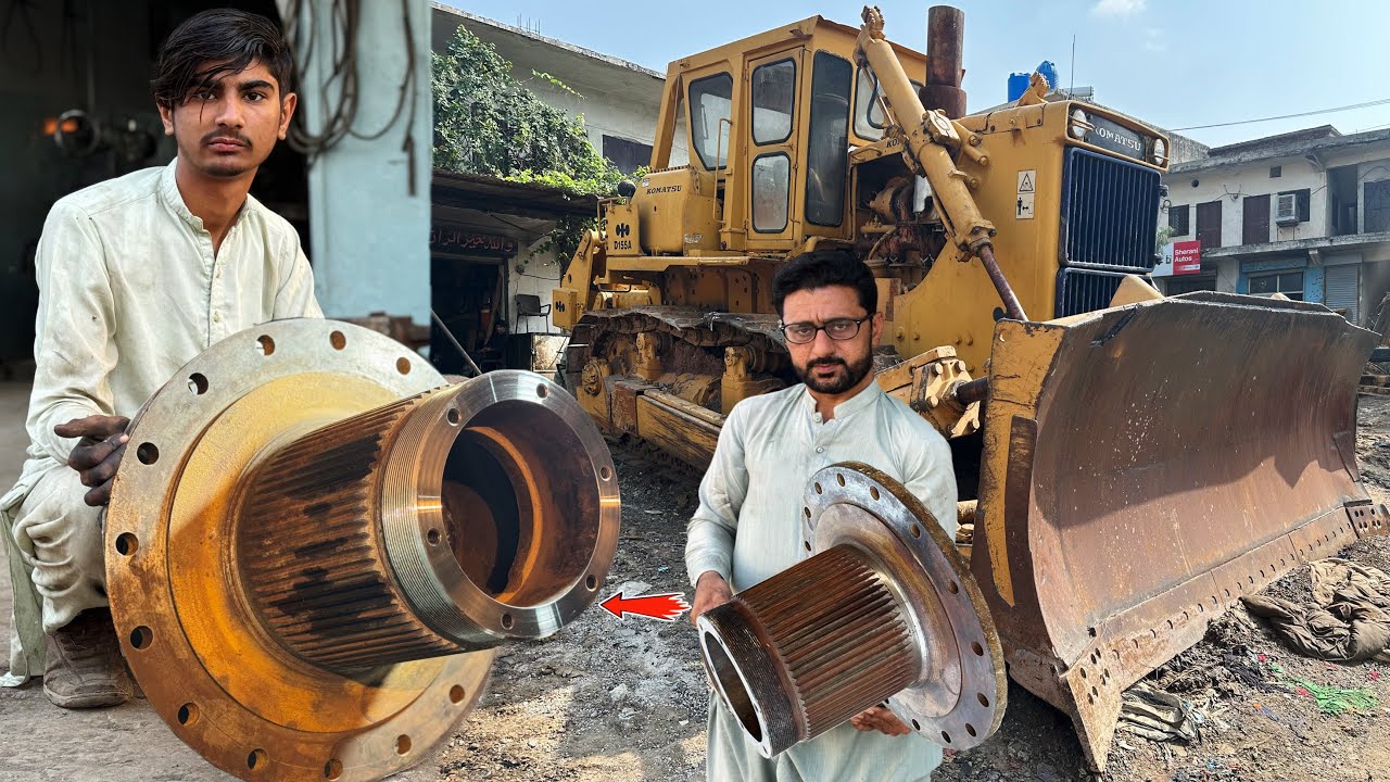 メンテナンス KOMATSU How to rebuild a broken drive hub thread KOMATSU Drive Hub Gear