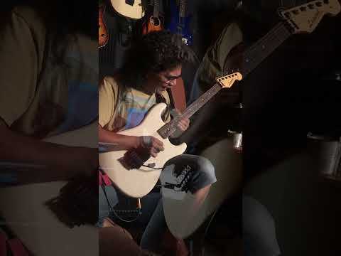 Mus Satira intro, solo \u0026 outro DI SANA MENANTI, DI SINI MENUNGGU