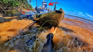 Thumbnail for A MÃO DE DEUS!!! MOMENTOS DE MUITA TENSÃO E MEDO NO RIO MAIS PERIGOSO DO MUNDO... Pescaria.