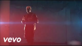 Eminem - Kings Never Die (Music Video) Resimi