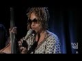 Capture de la vidéo Cassandra Wilson Performs 'No More Blues' Live At The Wsj Cafe