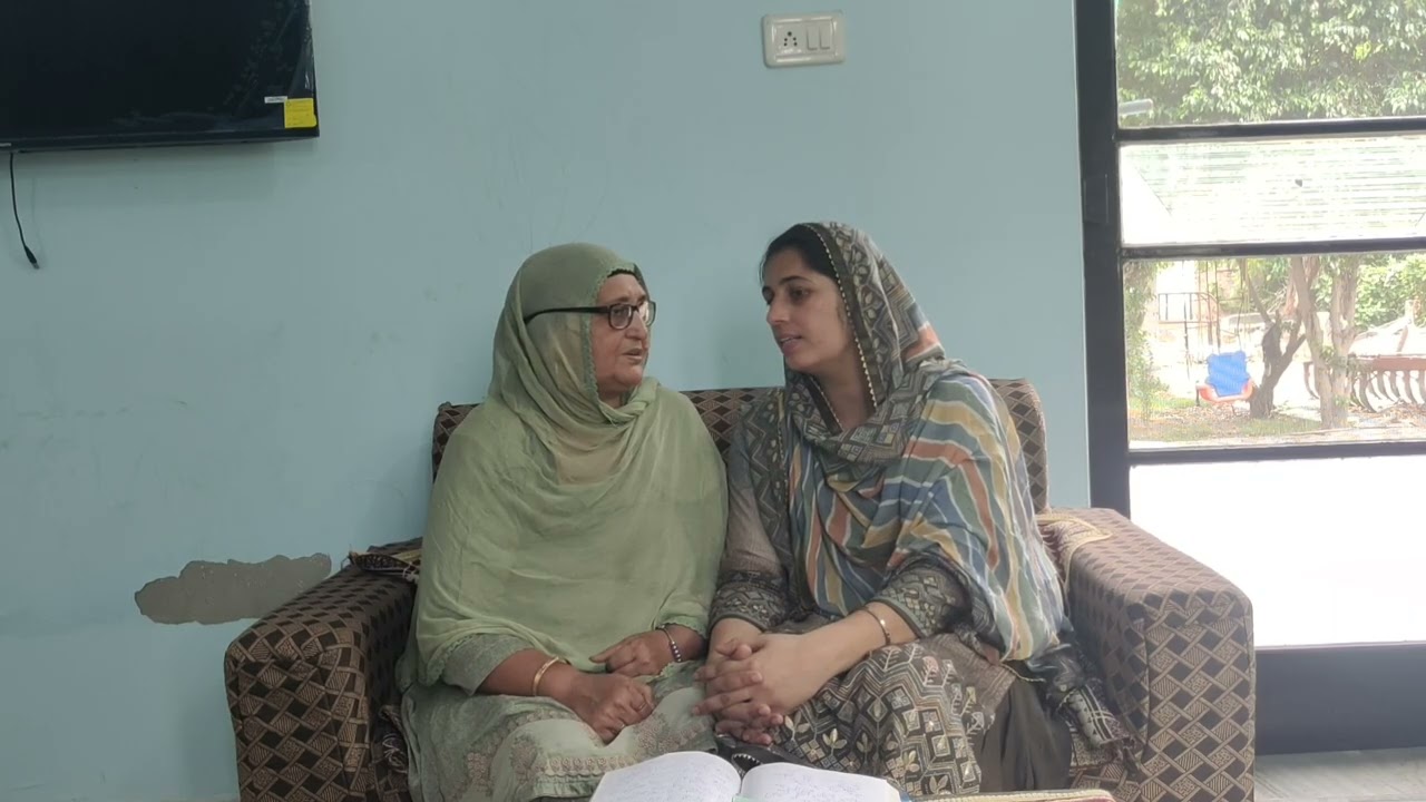 ਘਰ ਚ ਗਾਉਣ ਬਿਠਾਉਣ ਸਮੇਂ ਸ਼ੁਰੂਆਤ ਕਰਨੀ ਇਸ ਲੋਕ ਗੀਤ ਨਾਲ...