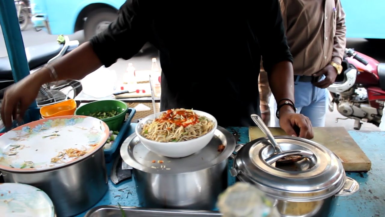 Egg Chowmein - Egg Noodles - Bengali Street food - Indian Street Food(Kolkata) - Kolkata Street Food | Awesome Indian Food