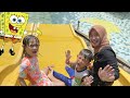 KOLAM RENANG SPONGEBOB 🍍 - Main Perosotan Di kolam renang | Ali vlog