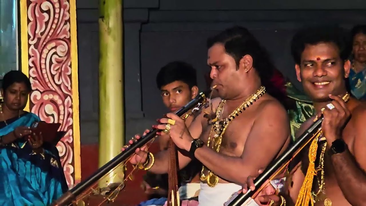 மறைந்திருந்துபார்க்கும் மருமம் என்ன MarainthirundhuPaarkum marumam enna word best song Naathaswaram 