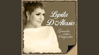 Video thumbnail of "Lupita D' Alessio - Ese Hombre"