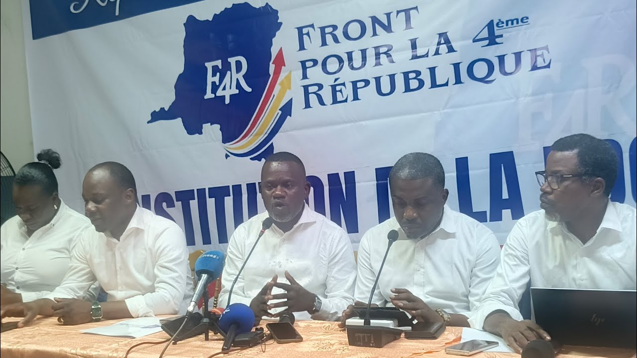 🚨FRONT POUR LA 4 ÈME RÉPUBLIQUE DÉCIDE DE MODIFIER LA CONSTITUTION, TROP C'EST TROP ET MET EN GARDE 