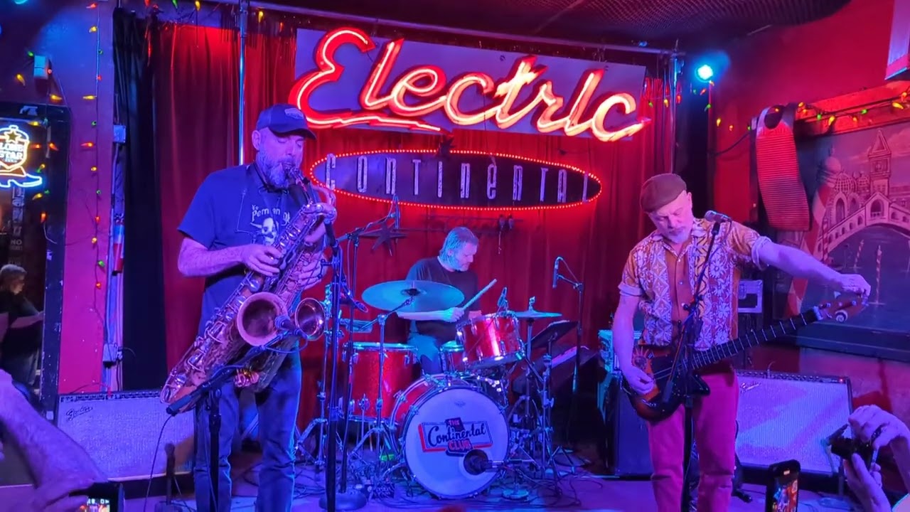 Dana Colley double sax