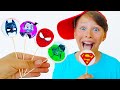 사탕을 먹으면 무엇으로 변할까요?!  아드리아나 마법 사탕 tasting Super Hero sweets| Funny stories for kids