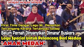 Perggh.. HORAS! Lagu Anak Medan Bergema Di Bukit Bintang.. Belum Pernah Mana² Buskers Bawak Lagu Ni.