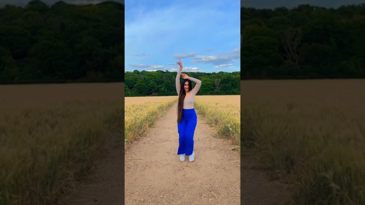 Yuzi Chahal Wife Dhanashree Verma New Dance video