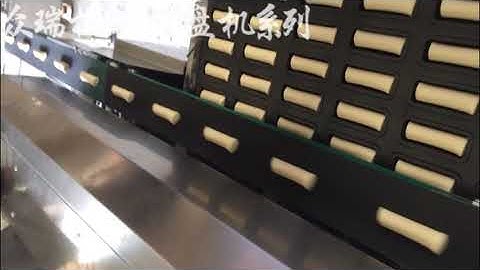 High speed automatic tray arranging machine