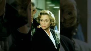 RIP Beverly Sutphin you would have hated Y2K throwback fashion | 🎬 Serial Mom (1994)