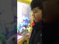 Terbongkar! Ternyata Begini Cara Dapet Boneka Di Mesin Pencapit