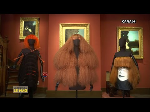 Une expo met le roux à l'honneur ! - L'info du vrai du 07/02 - CANAL+