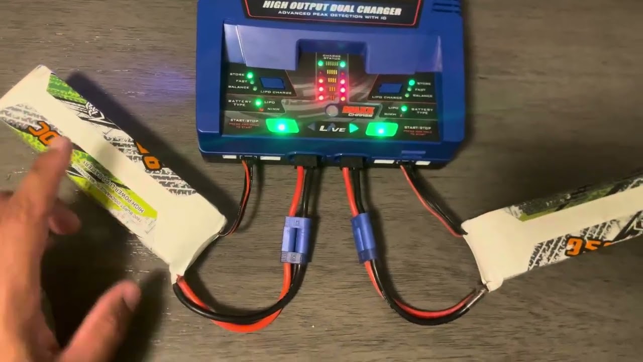 Traxxas EZ Peak Live Dual 200W Charger ! The Best Charger ! - YouTube