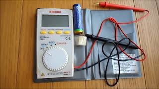 新品の乾電池の電圧測定をしてみた。何ボルト？Voltage measurement