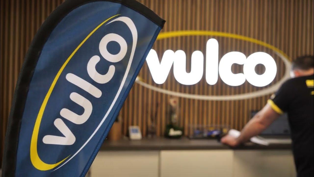 JULES PNEUS Garage Automobile Vulco à AixenProvence 13 YouTube