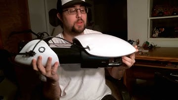 Cthulhu Reviews Neca Portal gun