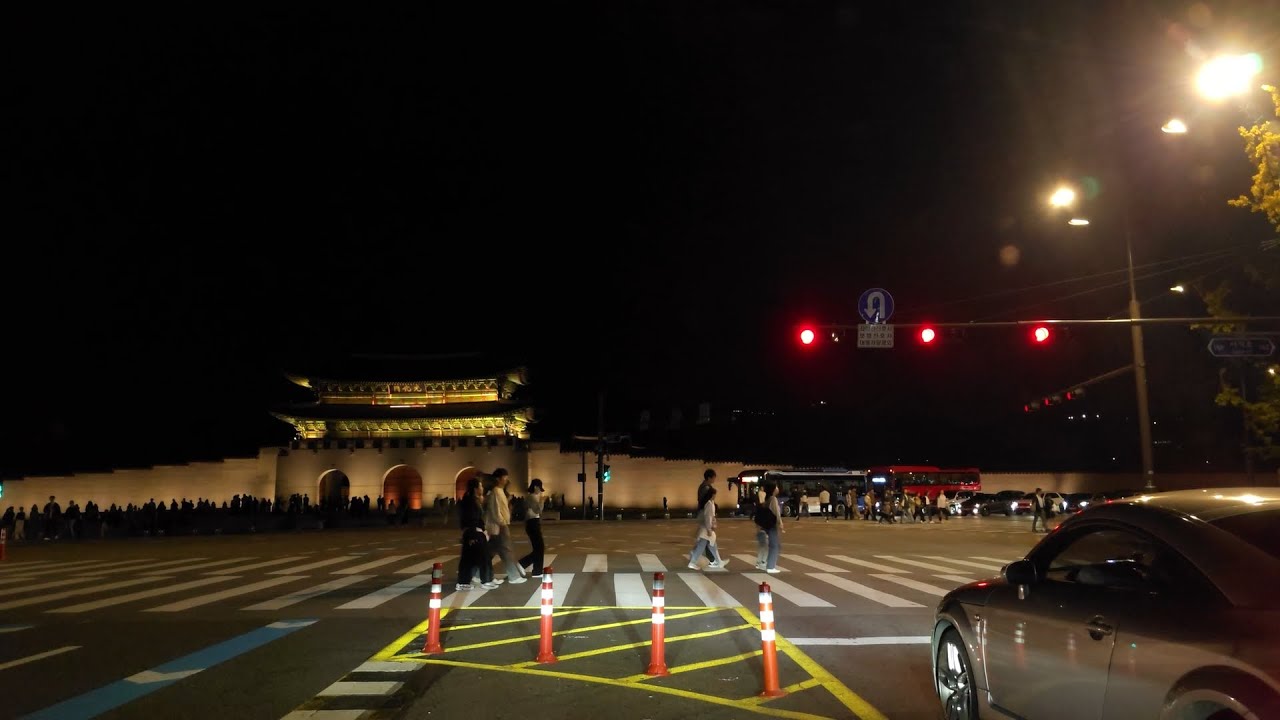 [4K] 서울 광화문 밤길 드라이브 ASMR 🌙 Gwanghwamun Gate Night Drive in Seoul | 잠 안 올 때 듣는 소리