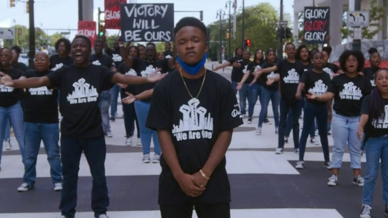 Detroit Youth Choir Aims To Inspire Change With Song Youtube