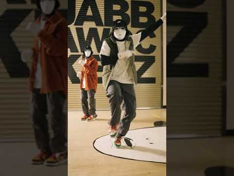 JABBAWOCKEEZ - #ESSENCE