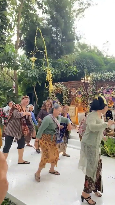 Ono Rondo Ngarep Omah, Mus Mulyadi /Selamat wiken semoga bahagia #adilazuardi