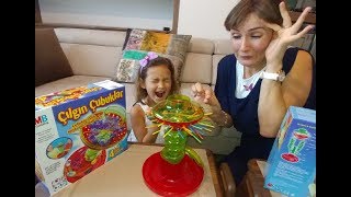 ÇILGIN ÇUBUKLAR , konsantrasyonu iyi olan kazanır , yarışmayı kim kazanacak, eğlenceli çocuk videosu