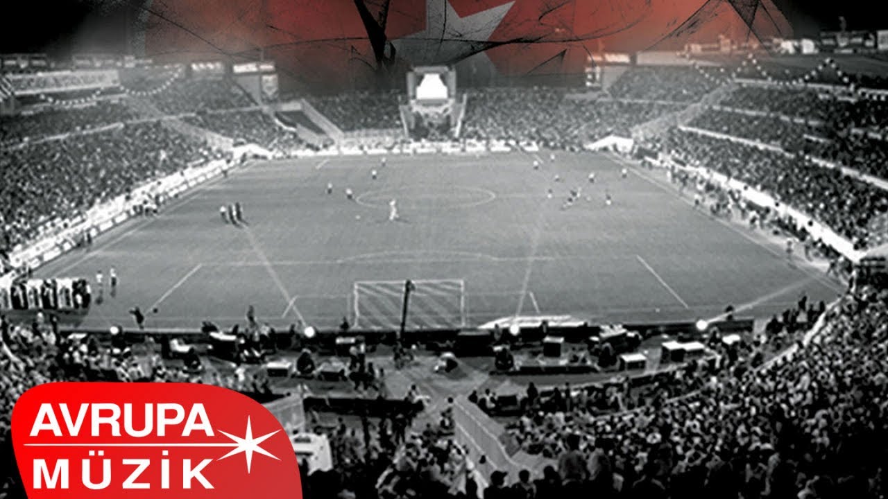 Beşiktaş Taraftar Korosu & Birol Can - Beşiktaş Tribün Marşı (Official Audio) Beşiktaş Taraftar Korosu & Birol Can - Beşiktaş Tribün Marşı (Official Audio)