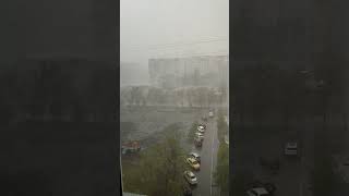 В Новосибирске дождь с градом