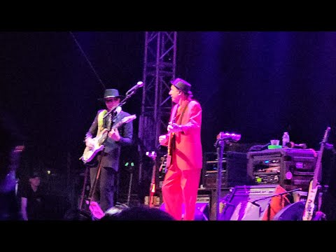 Beat performing King