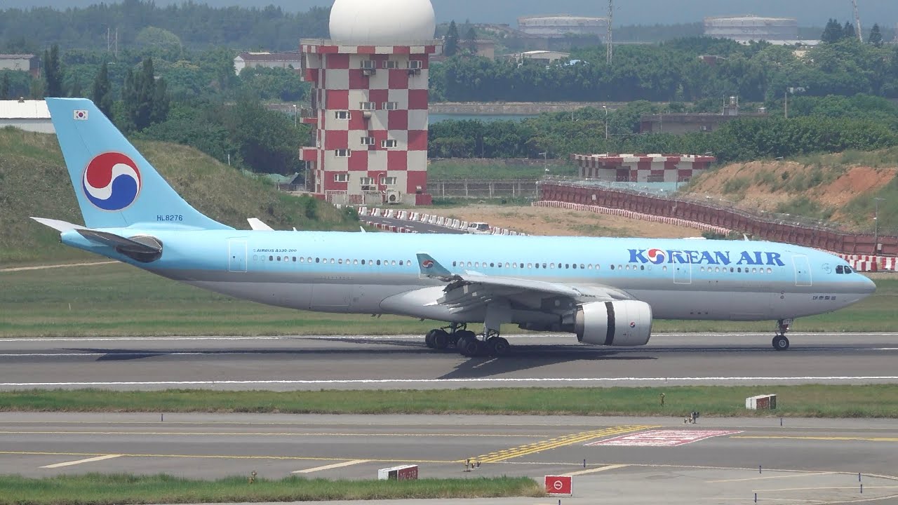 KOREAN AIR 大韓航空 A330-200 SKY TEAM 1:400 KOREAN AIR 大韓航空 A330-200 SKY TEAM 1:400 KOREAN AIR 大韓
