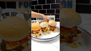 Game Day Cheeseburger Sliders | Easy Football Party Food