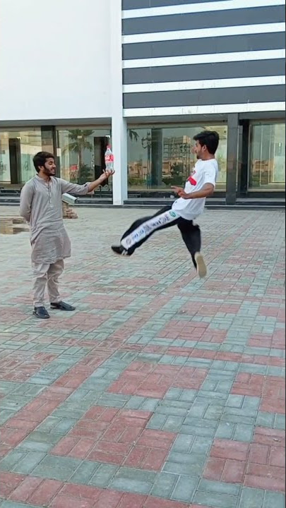 360 kick|Spin kick|By Thunder of pasban