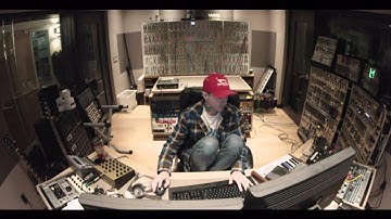 Deadmau5 - streaming from the studio 3.7.2014