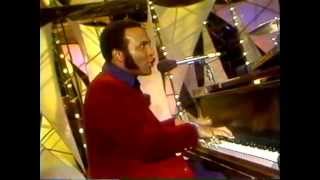 Video-Miniaturansicht von „I'm Gonna Keep On Singing - Andrae Crouch & The Disciples @ Explo 72“