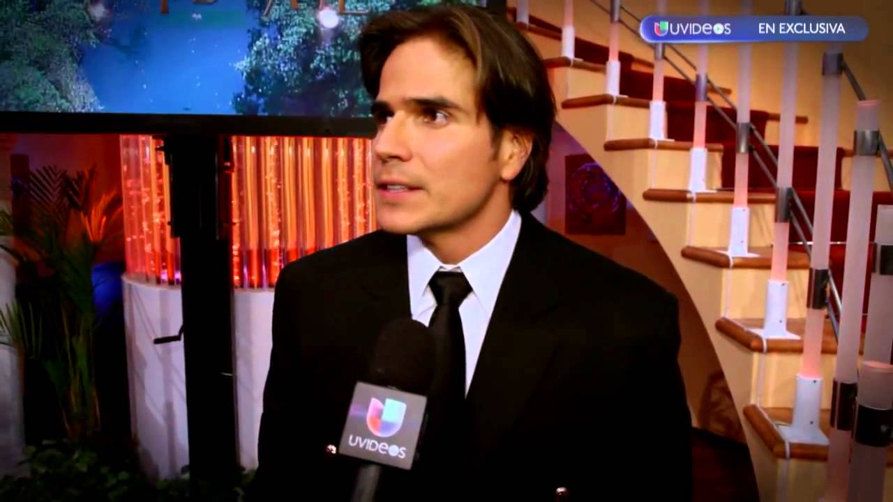 Daniel Arenas Sera El Amor De Ana Brenda Youtube