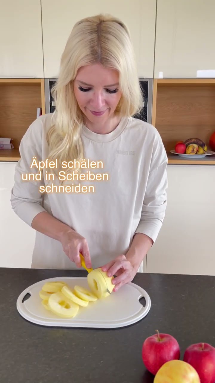 Gebackene Apfelringe 🍎😋 #shorts - YouTube