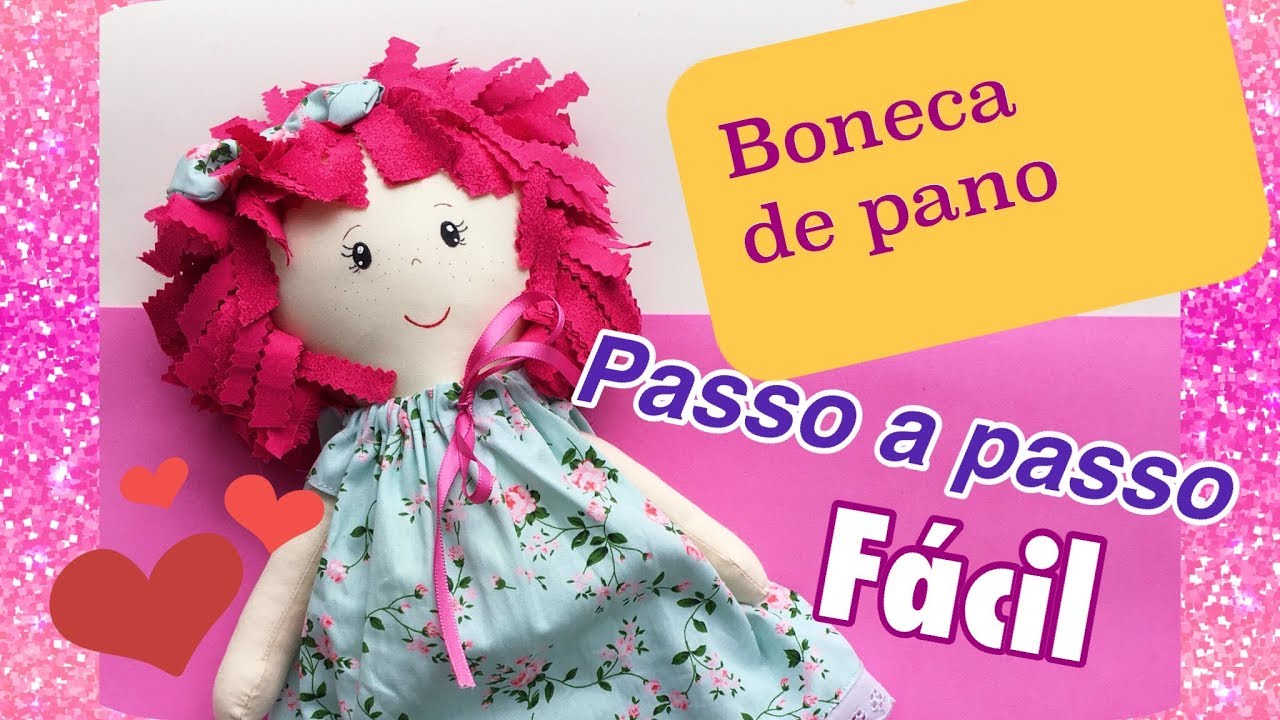 Boneca de pano para brincar que troca a roupa, sem cola, costurada.