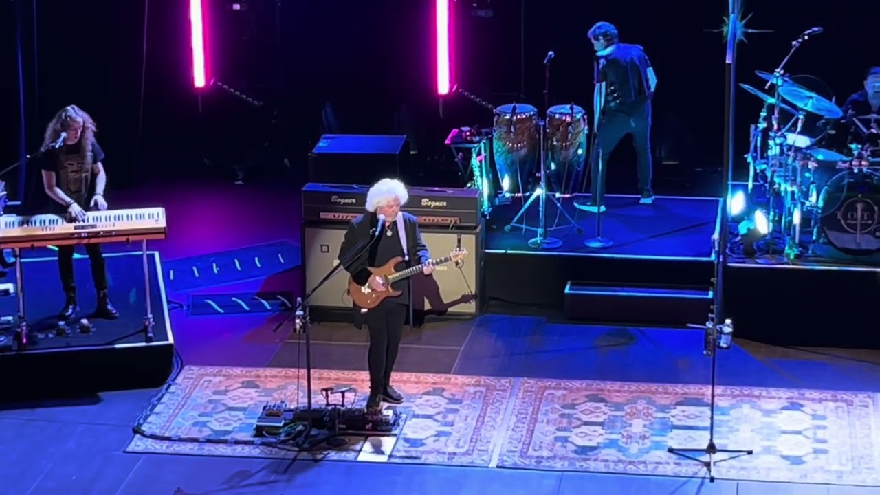 Jake To The Bone - Toto (Live)[Riverside Theater Milwaukee, WI.] February 18th, 2026