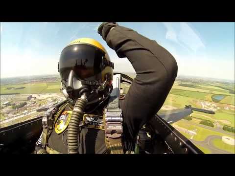 Solo Türk Kokpit Çekim - Synchronized Cockpit/Land Footage - RAF Waddington International Airshow