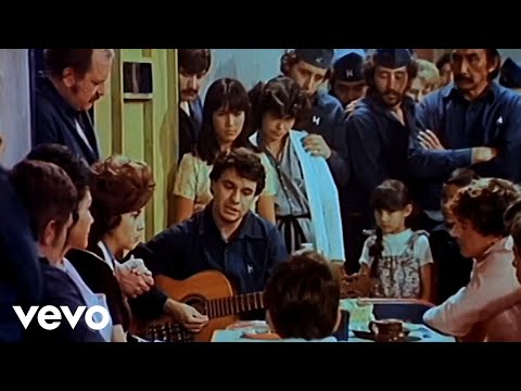 Juan Gabriel - Perla/El Pueblo De La Tristeza (Película: Es Mi Vida, 1982)